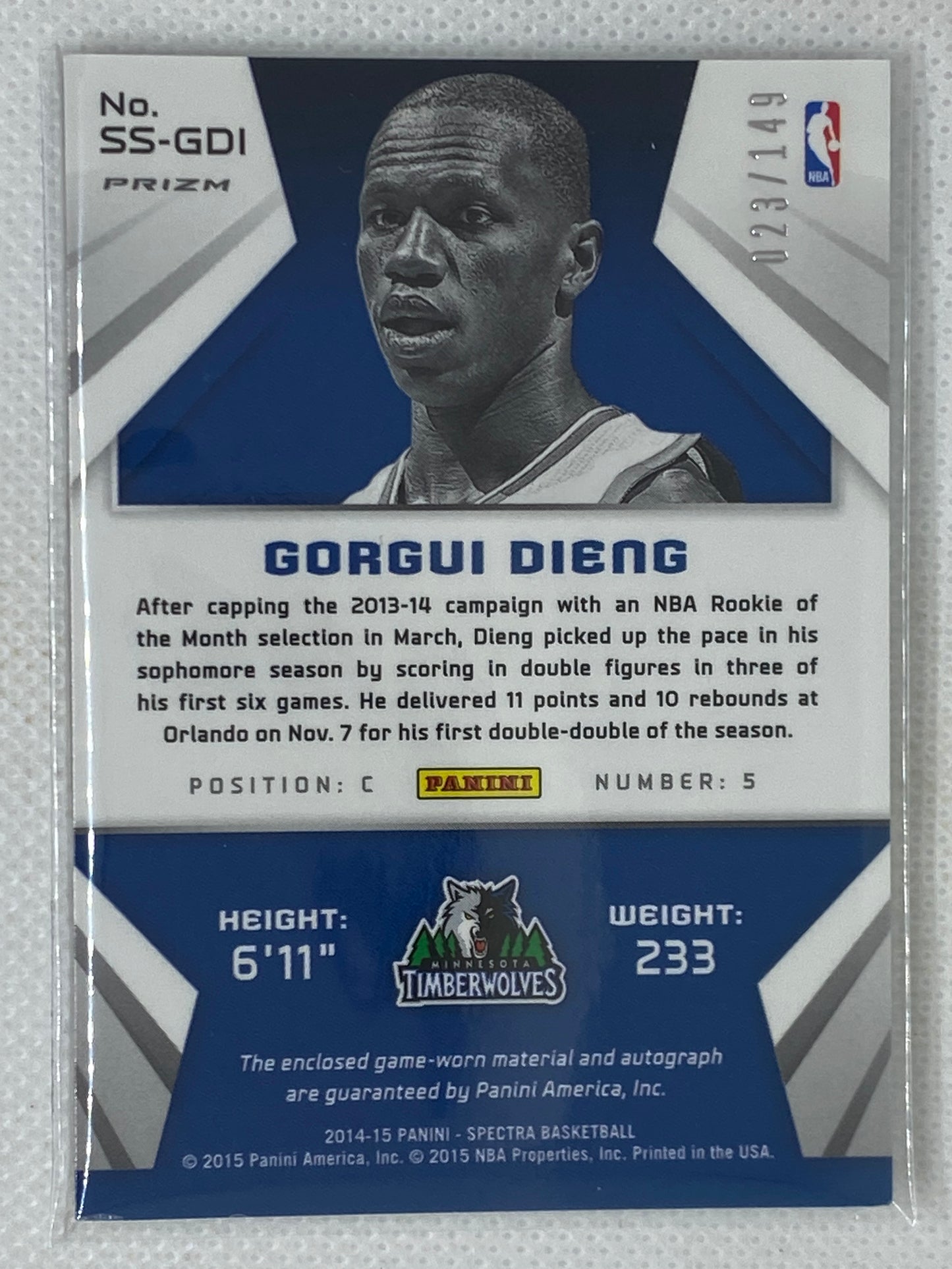 2014-15 Panini Spectra Spectacular Swatch Signatures /149 Gorgui Dieng #SS-GDI Autograph