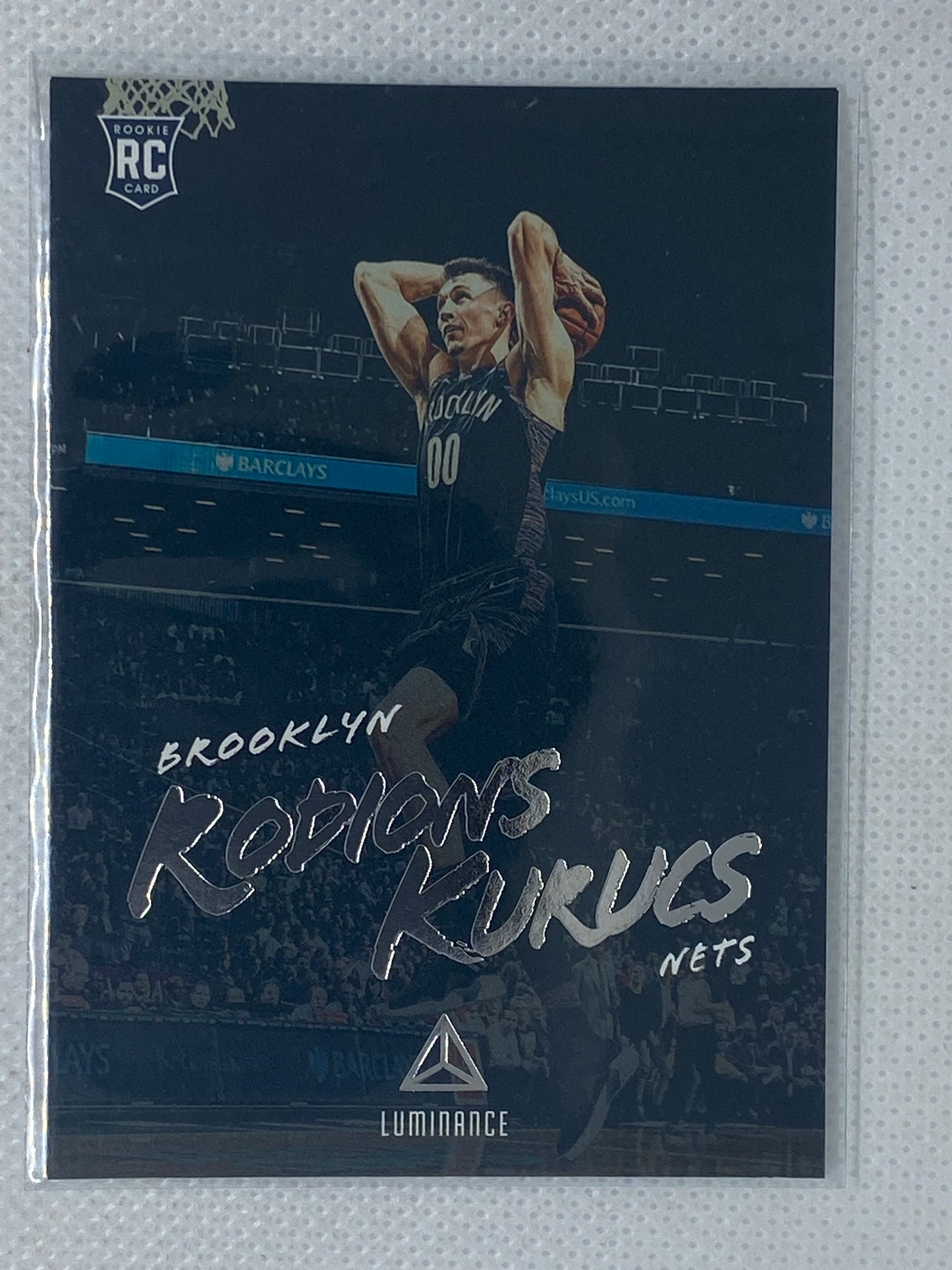 2018-19 Panini Chronicles Luminance Base #138 Rodions Kurucs